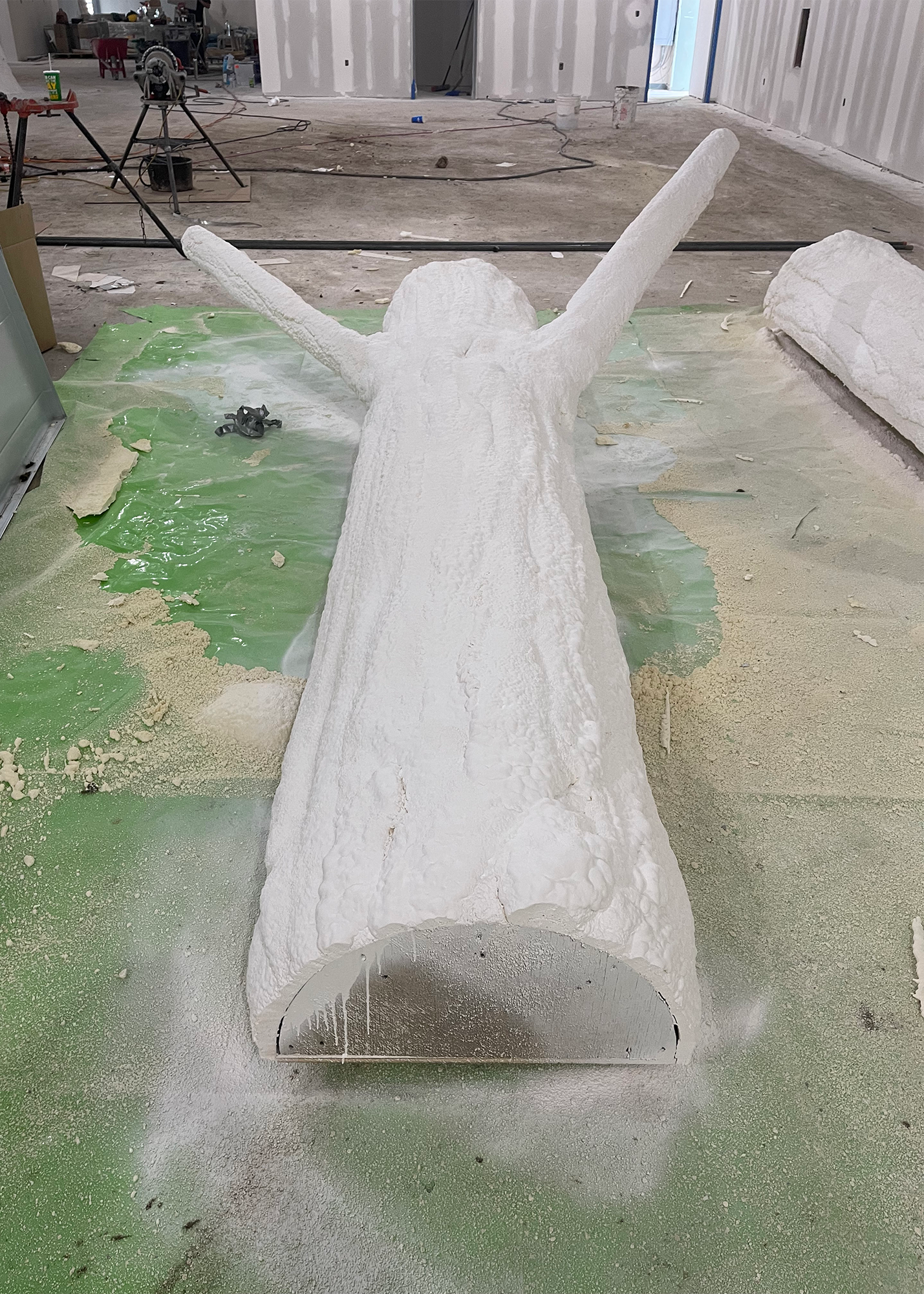 SprayFoam_Sculpture_Vertical1